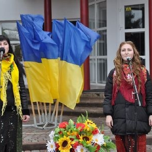 Бандера_1dtgt7rc31aq4103m1cjhdbf18kcis.jpg